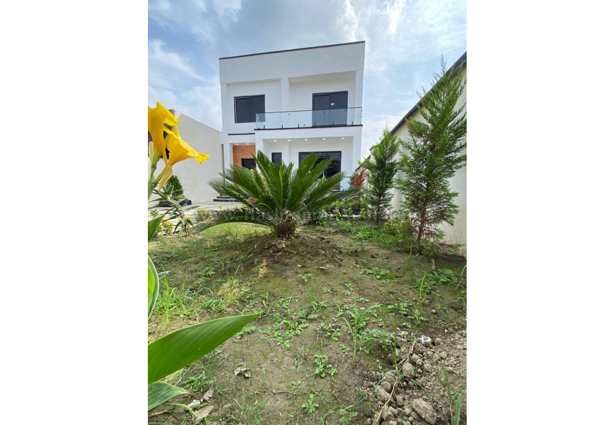 ویلا دوبلکس با مدارک کامل منطقه جنگلی نعمت آباد